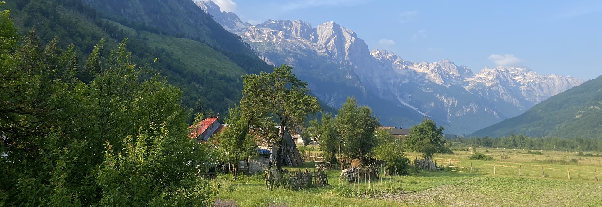 Albanië met Huurauto